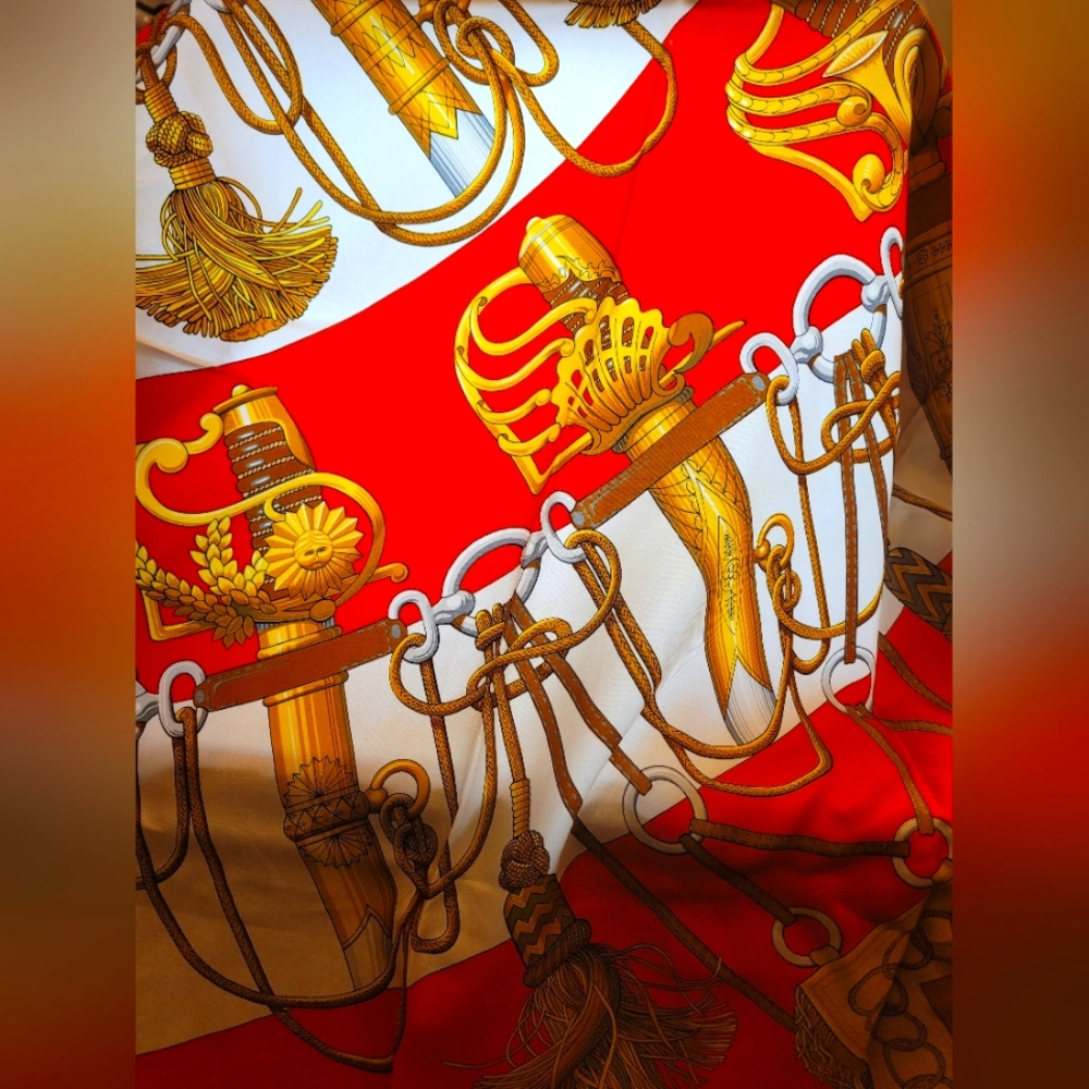HERMES Vintage Carre 90 Cliquetis Red Scarf - Picture 2 of 5